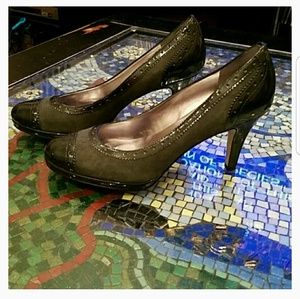 Platform pumps